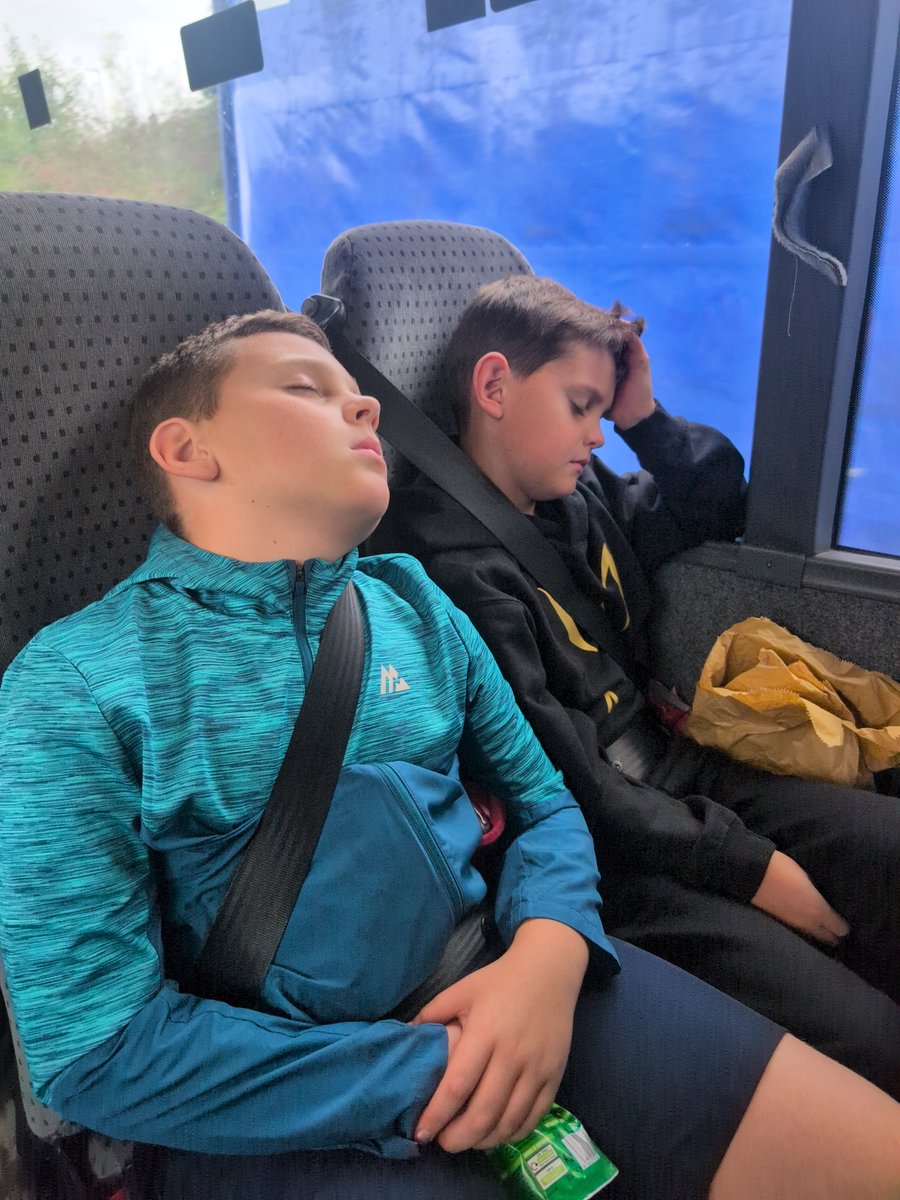 MrsSmajeWWPA's tweet photo. @MrWongWW More sleepy heads! https://t.co/ZqRljr8AFm