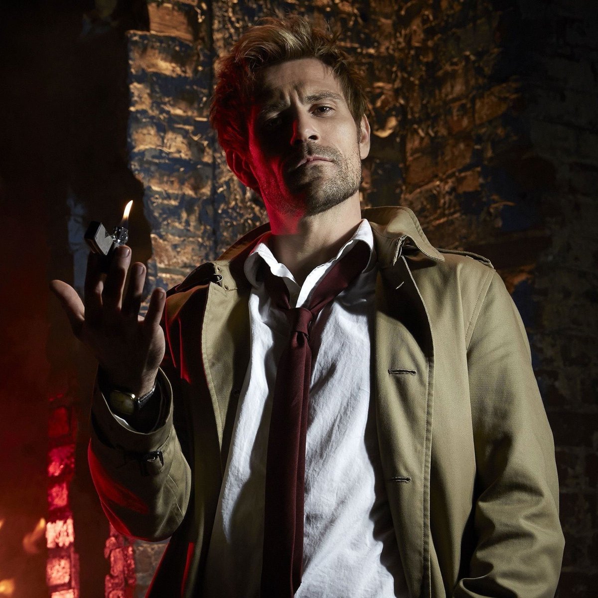 BigBlueFarmboy's tweet photo. In the alternate reality where Swamp Thing wasn't cancelled, that eventual John Constantine appearance would've hit me like crack... https://t.co/5dSY5tpHtX
