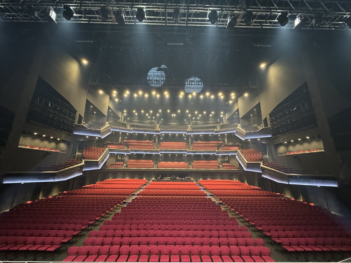 daishizen's tweet photo. 20260924-25
東京・SGC HALL ARIAKE 2DAYS

爆上がりでごさいました。
狂気&amp;乱舞

追加公演も発表されましたので、来年まで宜しくお願いします🙌

#三浦大知
#RawBare https://t.co/nRl2g7XmPk