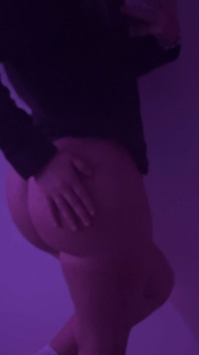 prxttyluna7's tweet photo. https://t.co/ddMOp7PBHE 
Sub to me and I’ll be a very happy little girl 🎀🩷 

#onlyfans #seller #chudai #fatass https://t.co/4fDH9srXSR