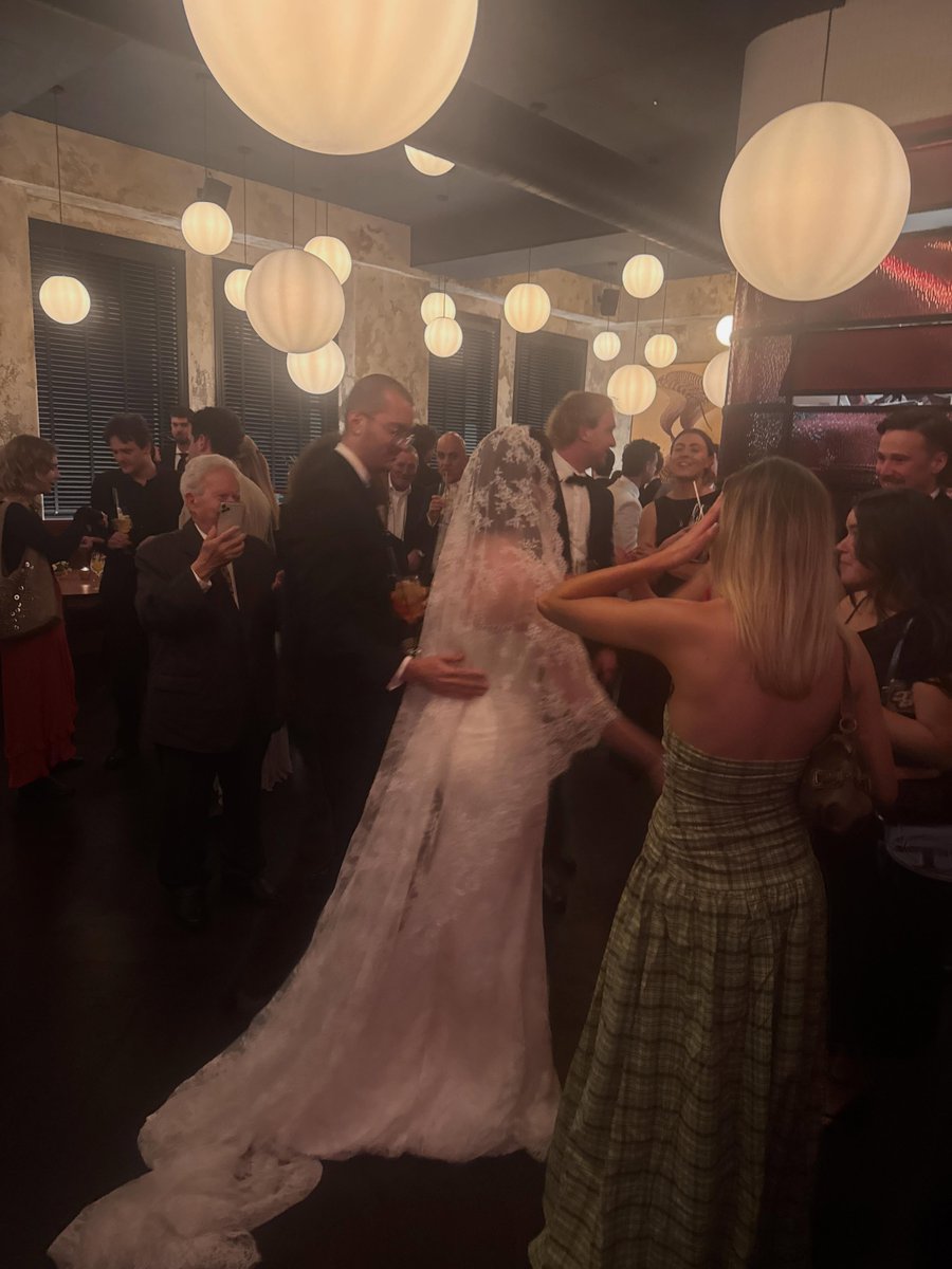DonnaSojda's tweet photo. Bella and Brad’s wedding day was pure love, joy, and unforgettable memories. https://t.co/D4tXifUtDy