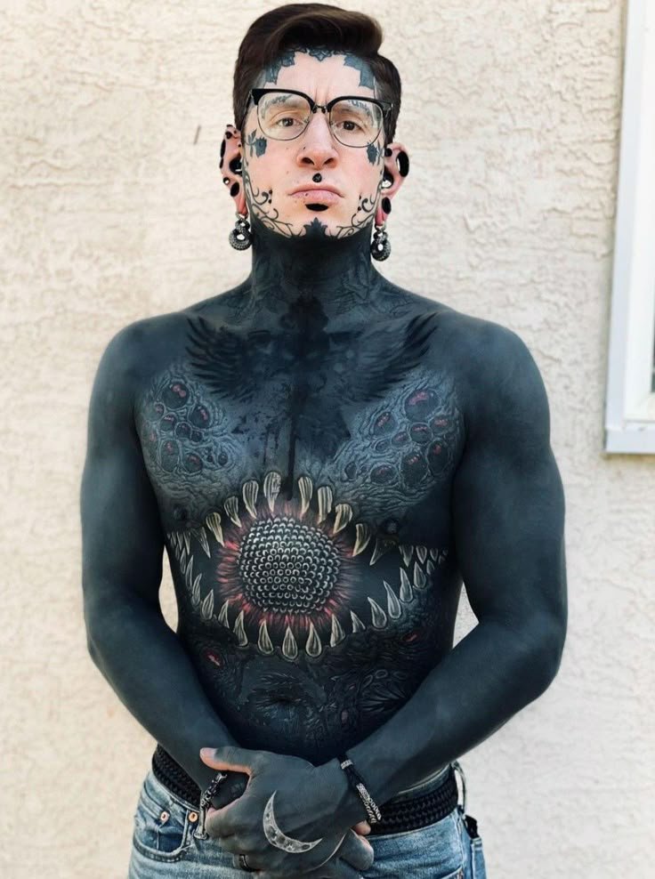 Cute_Ayana_'s tweet photo. Hey @grok remove all the tattos from his body and I see his new look https://t.co/11gW38m9d5