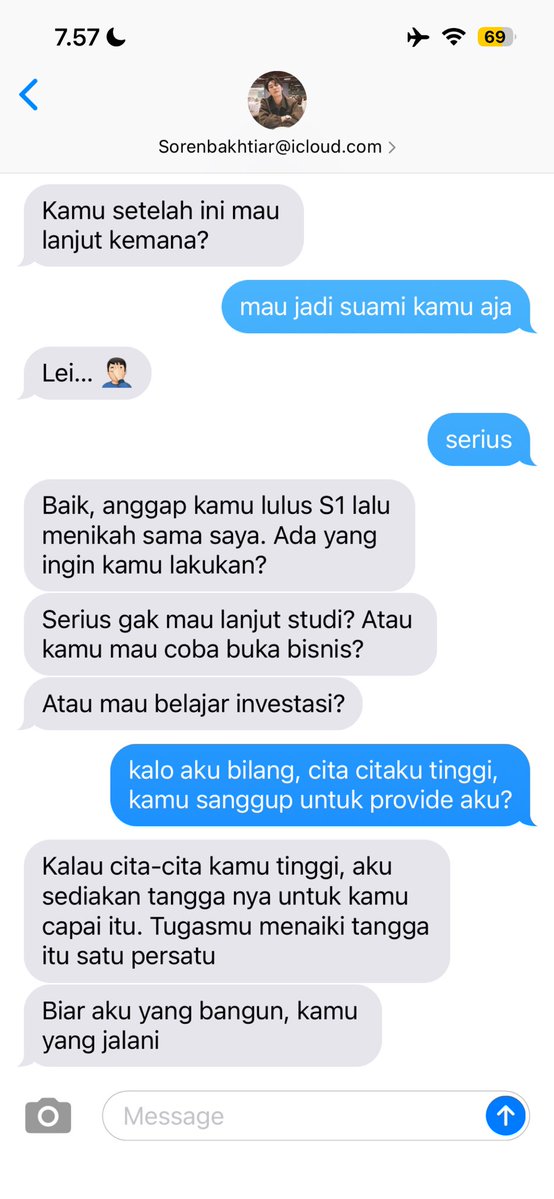 pipopoysttajel's tweet photo. dewtee au 

denada nyari sugar daddy yang bisa biayain s1 nya, eh malah si bapak soren yang lebih semangat sama jenjang pendidikan dan karir denada. https://t.co/YjOlUMJQnN