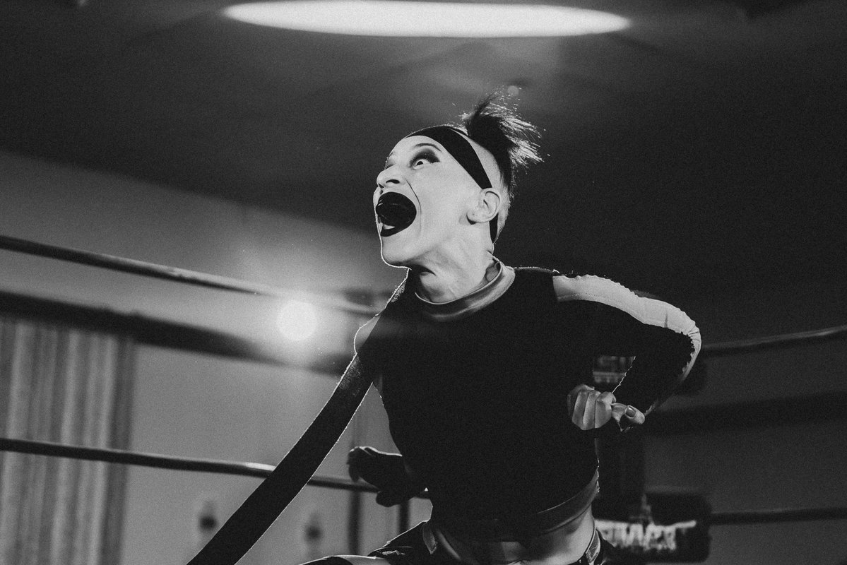 Janai_Kai's tweet photo. happy birthday to me. #kickdemonforever 🎂👹🥋 https://t.co/xodwu1eBCp