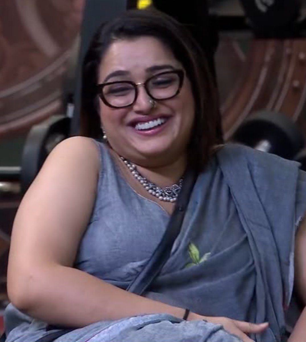 BiggbossKaTadka's tweet photo. Weekly Ranking Poll (Week-3)

Like &amp; RT if you like Amrapali Dubey 

#BiggBoss20 #BiggBoss #AmrapaliDubey https://t.co/8E4VNP7Y88