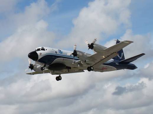 koji7422kobe's tweet photo. コイツです。

WP-3D Orion（NOAA仕様）
#NOAA #WP3D_Orion https://t.co/xK1yurT3vo