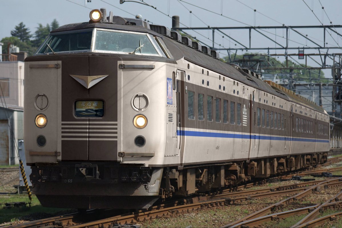 fukutoka's tweet photo. 中秋の名月だから月光型(要出典)を貼るぞ貼るぞ貼るゾ
#ウソ電　#u_s_o_train https://t.co/hSPvDb9vbP