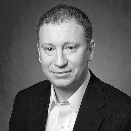YahyaHattari's tweet photo. 80% من القوة العسكرية التي تباهت #الرياض بتمويلها وإعادة تنظيمها طلعت مجرد أسماء على ورق وشفط للرواتب🤔

المحلل #مارك_لينش في #فورين_بوليسي يكشف المستور بأن آل سعود ضخوا المليارات واشتروا طوابير من المقاتلين الوهميين الذين يقبضون الفلوس ولا وجود لهم في الميدان.

تخيل حجم السذ��جة الشاملة لدى قيادة الرياض:

*مليارات تدفع شهرياً لجيش من الأشباح.

*وعود إعلامية بالسيطرة والغطاء الجوي تتهاوى أمام أول اختبار.

*إفلاس تام في التقييم والاستخبارات يثبت أن هذه المملكة لا تستطيع إدارة سرية مشاة، ناهيك عن إدارة حرب!

#السعودية