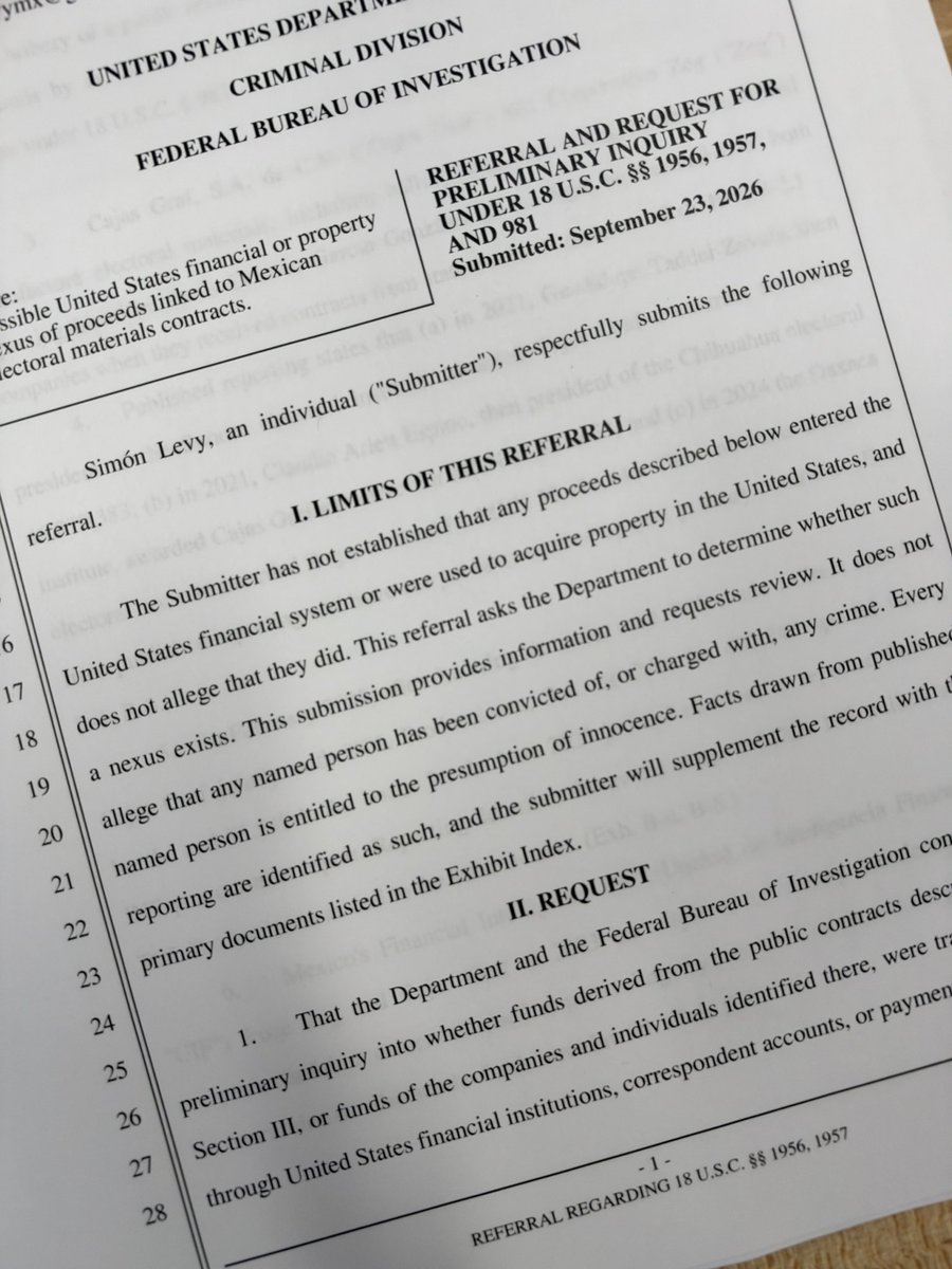 SimonLevyMx's tweet photo. Este lunes a las 7:00 am tiempo de Washington hago públicas las denuncias que presenté contra Guadalupe Taddei, los consejeros del @INEMexico y varios proveedores.

Lo que busco y pido al Departamento de Estado, al Departamento de Justicia, y al FBI, es lo que ya han hecho contra otros países donde socavaron la democracia: bloqueo de cuentas bancarias en el sistema Swift, congelamiento de activos y por supuesto la cancelación de sus visas.

El lunes toda la documentación e información.