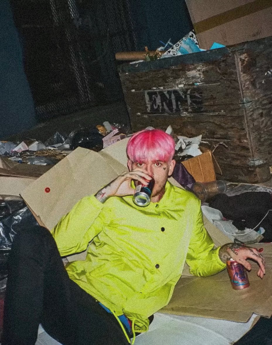 GETCAKEDlEYOUNG's tweet photo. more unseen prettypuke shoot pics from the new heaven sent mv happy hellboy day everybody I needed these today 🥺❤️ https://t.co/cpLZzI2Jjq