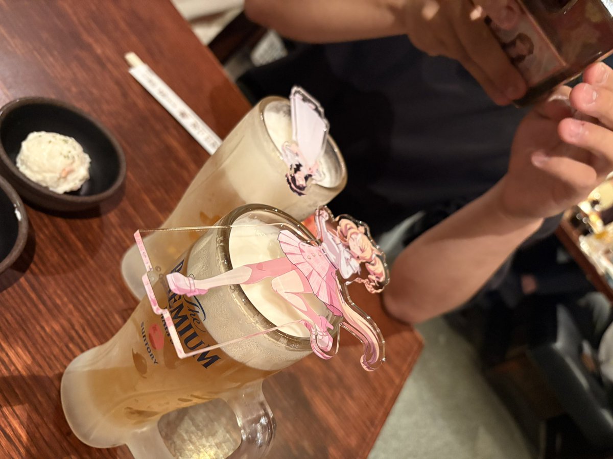Azuplamumumu's tweet photo. サシ飲みして二次会���カラオケ https://t.co/YPbBOsWsqK