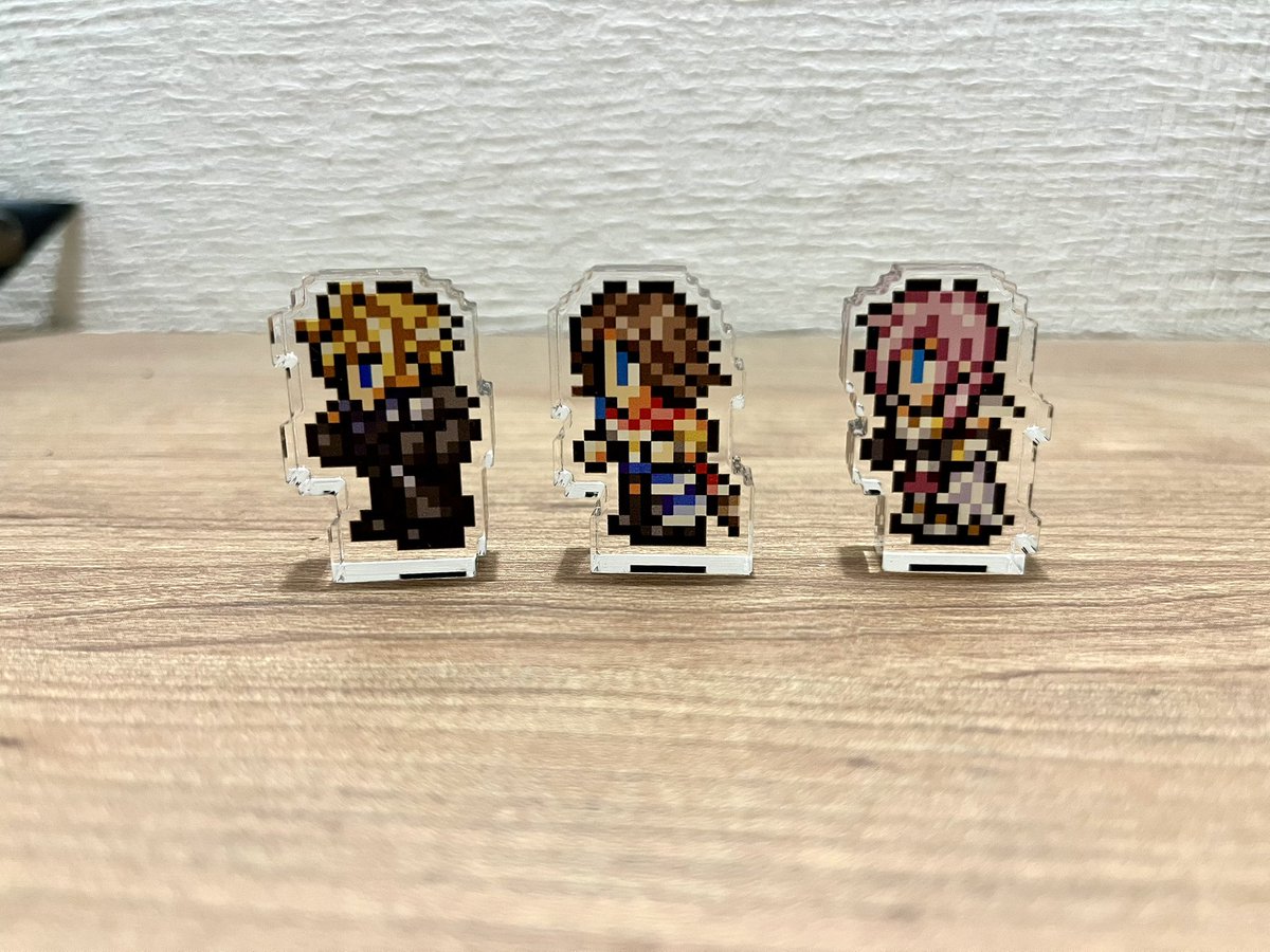 fenril831's tweet photo. 親切なXユー��ーさんが交換に応じていただいたおかげでノルマのクラユウライ揃いました👏スコは次あったら来るのかな https://t.co/jl30K8Wed3