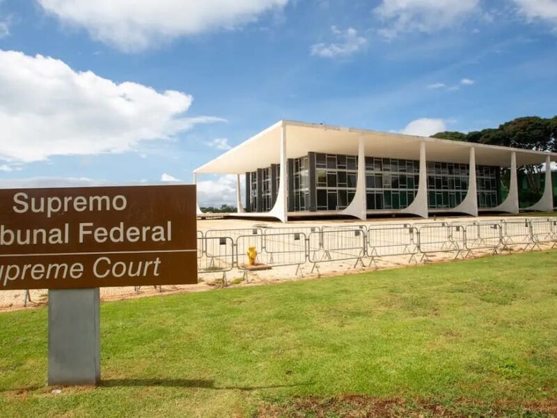 osneyosmar's tweet photo. O STF decidiu que não pode haver revogação unilateral do ICMS pelo Confaz. Mais uma vez, vemos a esquerda buscando ferir a autonomia dos estados e aumentar a carga tributária. Até onde iremos permitir esses abusos? #ICMS #STF #Tributação https://t.co/tzjAKyFEyi