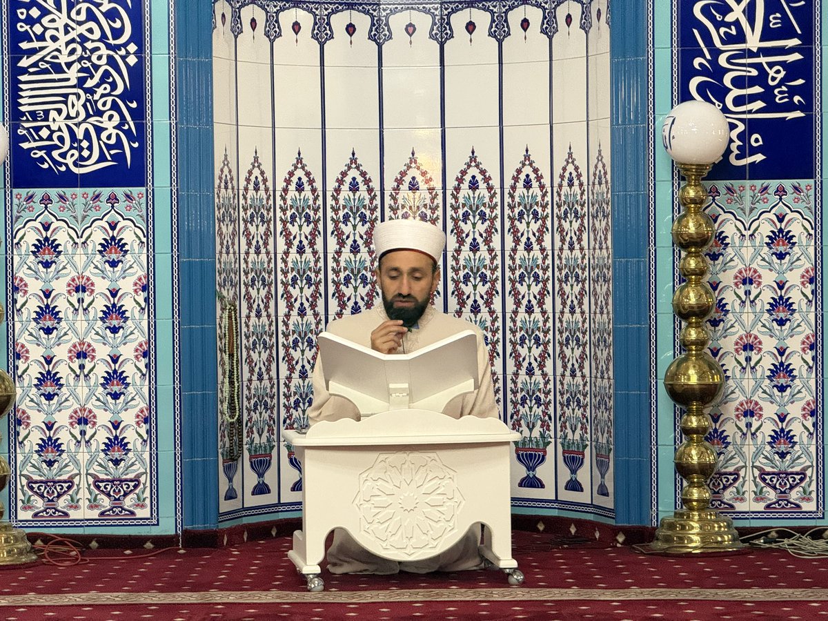 UlusMuftuluk's tweet photo. 🕌 Zafer Köyü Camii

📖 İlçe Müftümüz Sayın Mahmut YEGİN, rehberlik ve irşat faaliyetleri kapsamında Zafer Köyü Camii’ni ziyaret edip vaaz ve nasihatte bulundu. 

Camide görev yapan İmam-Hatip Rasul Alkan ziyarette hazır bulundu. https://t.co/RUhtUPdD6g