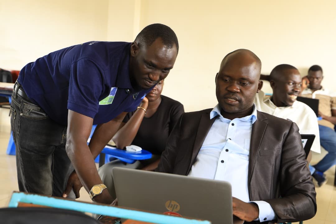 tsevett7776's tweet photo. We trained DAOs, DFOs, extension workers, plus partners DRC, JICA, ForAfrica &amp; CEFORD on using GIS for agri planning, climate resilience &amp; evidence-based decisions.
Cascading geospatial skills for a data-driven West Nile! 🌱 @UNDP_RomeCentre 
@Y4Cofficial 
@MandelaFarouk https://t.co/dBcWzvRqiF