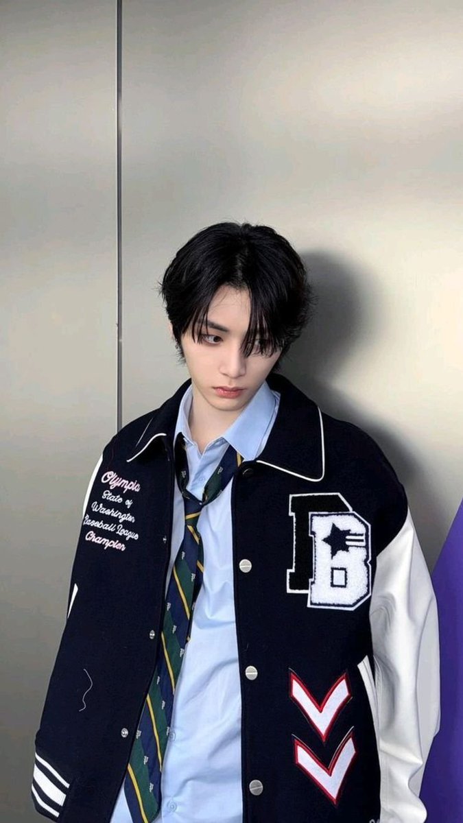 TAESANaeth's tweet photo. @aetheriacademy Hello, I am Daniel

I have received Aetheria’s invitation, and I am here to accept my place within the Academy.

I am ready to step beyond the gates and begin my journey as an Aetherian. ✦ https://t.co/O4SDDEdJqQ