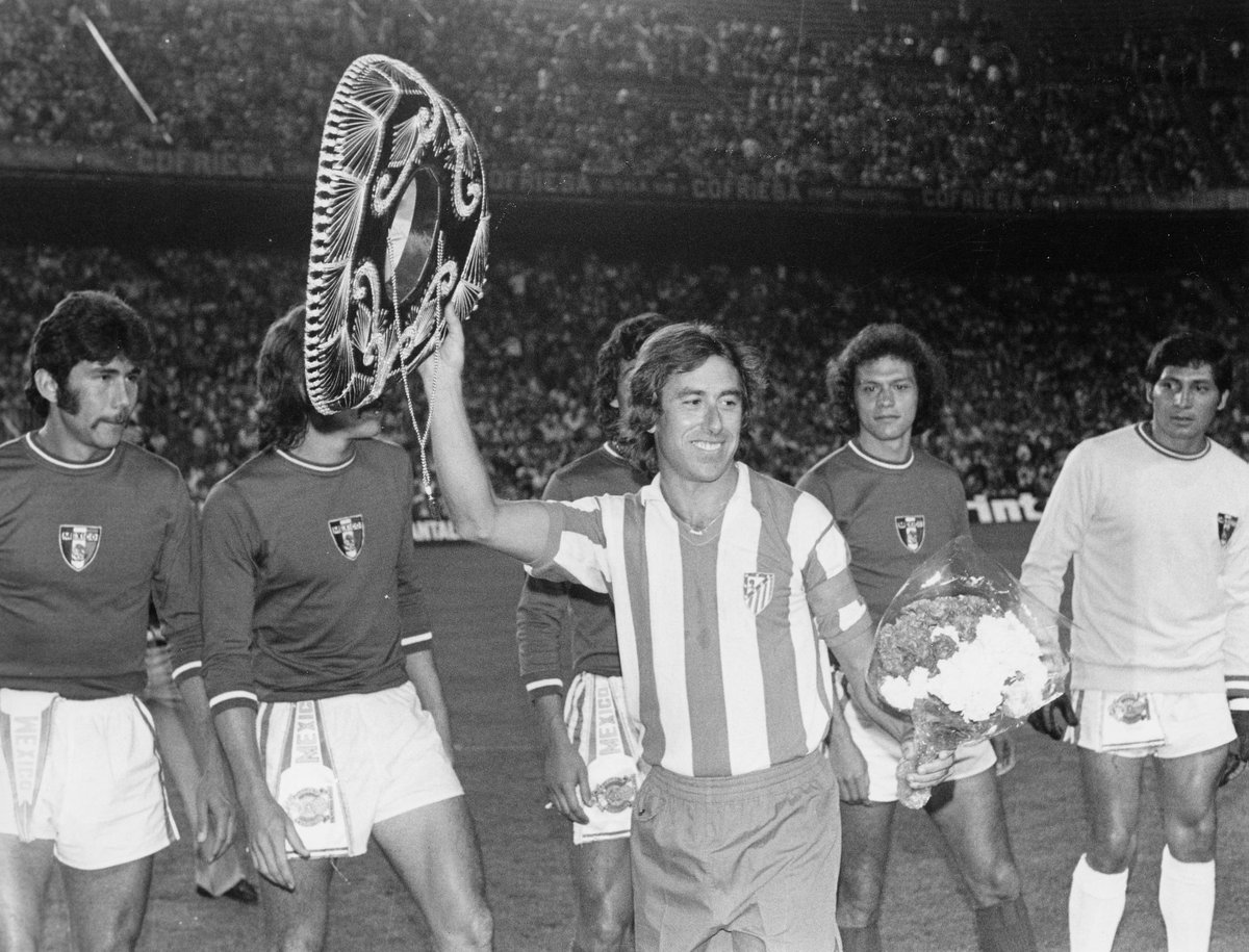 Atleti's tweet photo. 553 partidos como rojiblanco. Diez títulos. Leyenda total y absoluta.

¡Feliz cumpleaños, Adelardo Rodríguez! ❤️🤍 https://t.co/xqA7X5PFIe