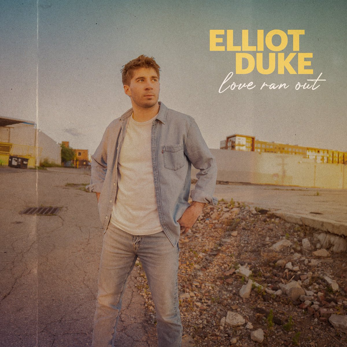 ElliotDukeBucc's tweet photo. Love Ran Out is available everywhere now! This is the first of many new songs coming down the pipe! I wrote this song 2 years and 1 day ago (excuse the mumbling, I was spitballing the melody and didn’t have words yet). https://t.co/Ktkh0lqwxc