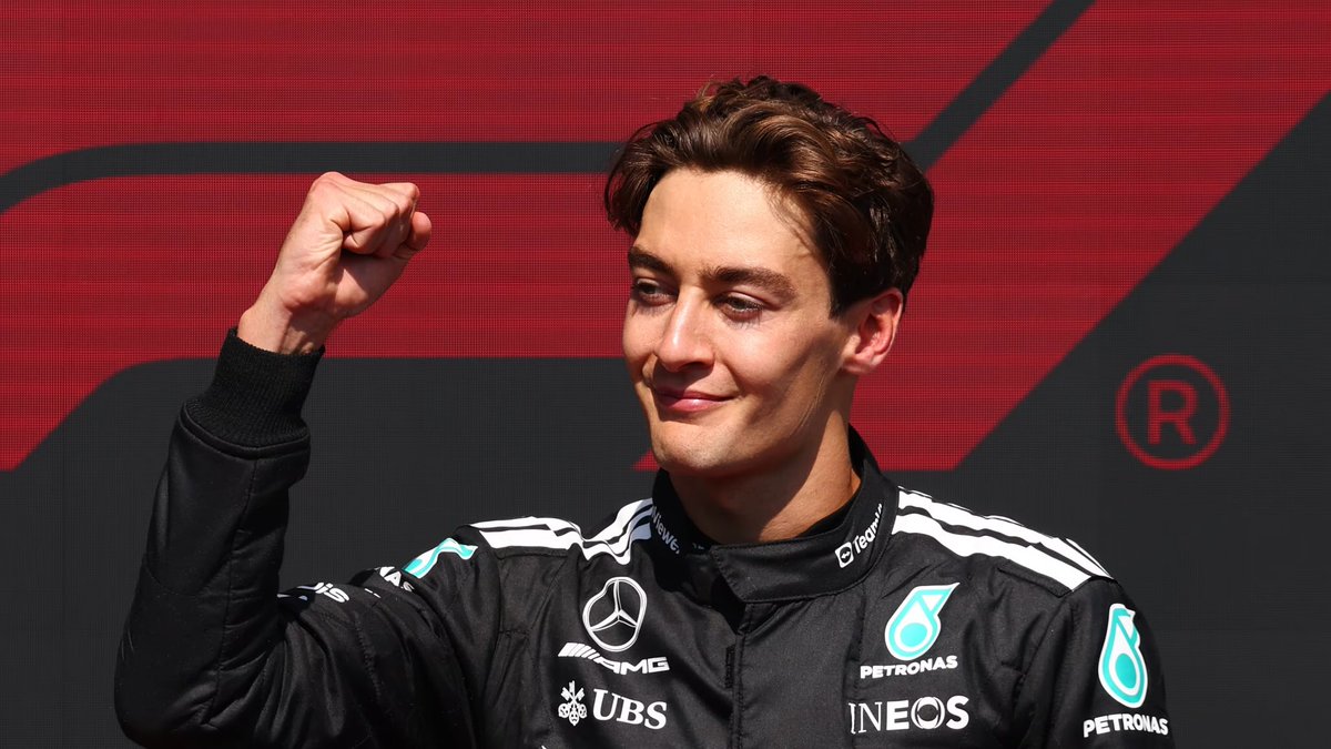 F1GuyDan's tweet photo. George Russell has secured the LARGEST pole margin in Baku’s history

2026 - Russell on pole by 0.837s
2016 - Rosberg on pole by 0.757s
2025 - Verstappen on pole by 0.478s

Dominant. https://t.co/NhAgmYoyLO