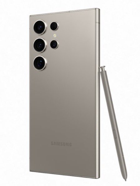 yuvinfo's tweet photo. The Galaxy S24 Ultra is almost 2 years old, and honestly, Samsung nailed a lot with this design. 👀

But here’s the real question��

Has Samsung actually improved the Ultra design since then, or was the S24 Ultra the peak? 🤔📱

What do you think? https://t.co/OYLafi2YAZ