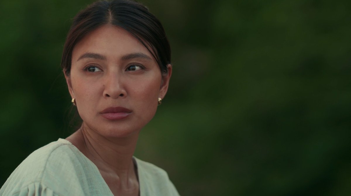 sfsells's tweet photo. napakagandang nilalang ni nadine https://t.co/ambWQmiHaz