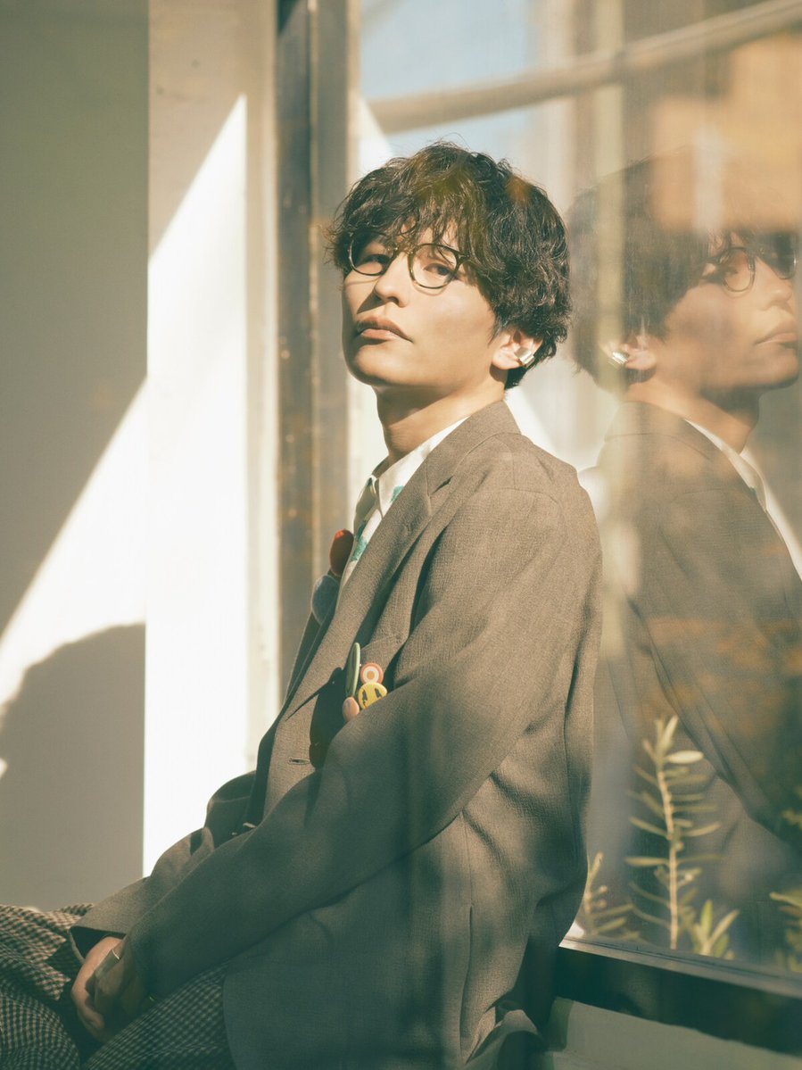 natalie_mu's tweet photo. 「meiyo研究所」第2弾アーティストはこっちのけんと、meiyoメジャーデビュー5周年ツアーも決定
https://t.co/im2EX3acDo

#meiyo #こっちのけんと https://t.co/8b7bmRoNZc