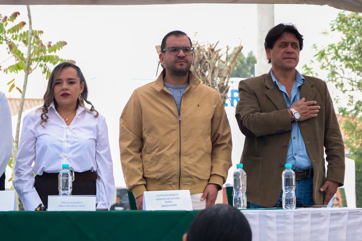 BanEcuadorBP's tweet photo. Participamos de la primera edición de Expocampo Sierra 2026, en el cantón Guano, provincia de Chimborazo. 

@BanEcuadorBP presentó alternativas de crédito para el sector agroproductivo. https://t.co/xrpfqPwLdZ