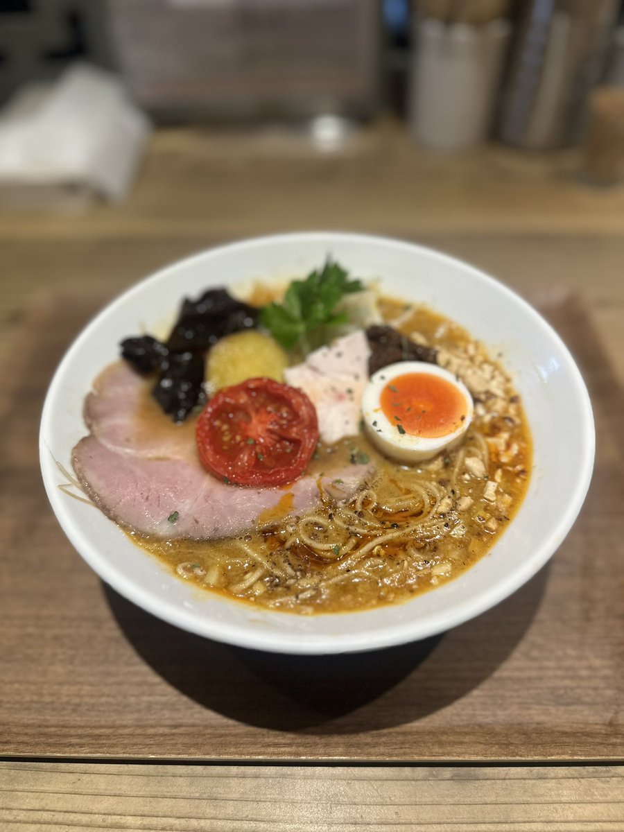 komakuma3's tweet photo. 再開したちいおりで
担々麺（՞ټ՞☝ https://t.co/Al0JhBcpFr