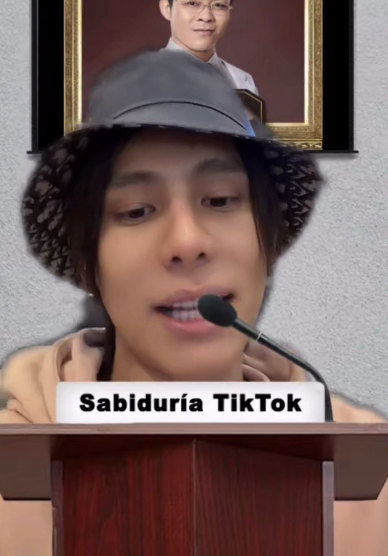 deepbluesea_'s tweet photo. เหมือนครูสลา https://t.co/pp7aTdQe7h