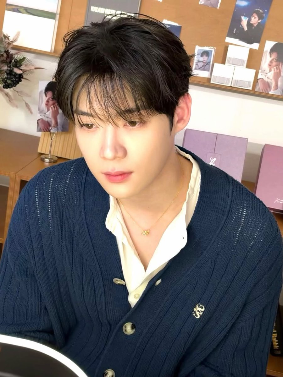 Kimyoonsik0518's tweet photo. https://t.co/l3Nec7y5mU
