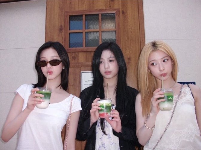 jennivers3's tweet photo. ruphajung em um date é tipo de coisa que deixa meu coração quentinho💗 https://t.co/wTwnZncB4W