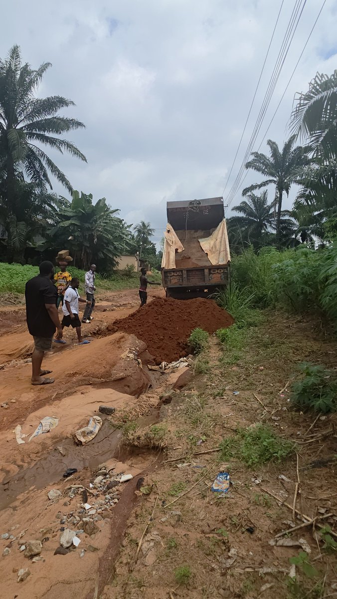 PhtEmmanuelO's tweet photo. While we are waiting for the Governor of Anambra State, @CCSoludo, to come to our rescue, I decided to fix some parts of the road myself to make it a little easier and safer for our elderly people and children, especially at night, so they don't get stuck or sustain serious injuries while using the road.

Please, help me tag His Excellency, Governor @CCSoludo, and call his attention to this road. We sincerely need the intervention of the Anambra State Government in this community. 🙏

I made a video earlier concerning the condition of this road, respectfully appealing to His Excellency to use his good office to intervene.

Watch the video and help amplify the appeal: https://t.co/ebMOXIvUsn

While we do the little we can as a community, we still need the government to come to our rescue.