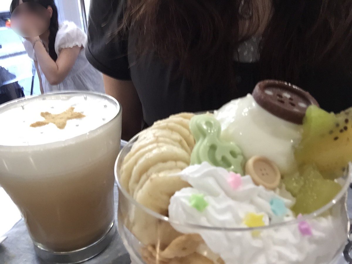 7daysf0v's tweet photo. ずっと気になってはいたけどここのカフェめっちゃ並ぶからずっと迷っててこの前気合いで行ってきた🎶めっちゃ可愛くて美味しかったよー!!福岡来た時はぜひ꒰ ྀི ∩⸝⸝∩ ꒱♥︎ https://t.co/L1weh2UB1l