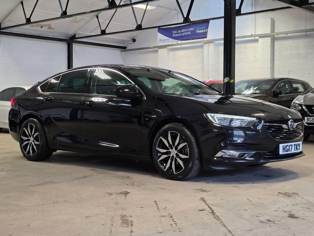 NikoleProsqd7's tweet photo. 2017 VAUXHALL INSIGNIA 1. 5i Turbo SRi Nav Grand Sport - £5, 500

1. 5L Petrol, Manual
88, 000 miles

6-month warranty
Independent health check
Serviced before sale
Minimum 6 months MOT

Contact us
01455 697400
info@midlandmotorhouse. com https://t.co/rOnUDSPlui