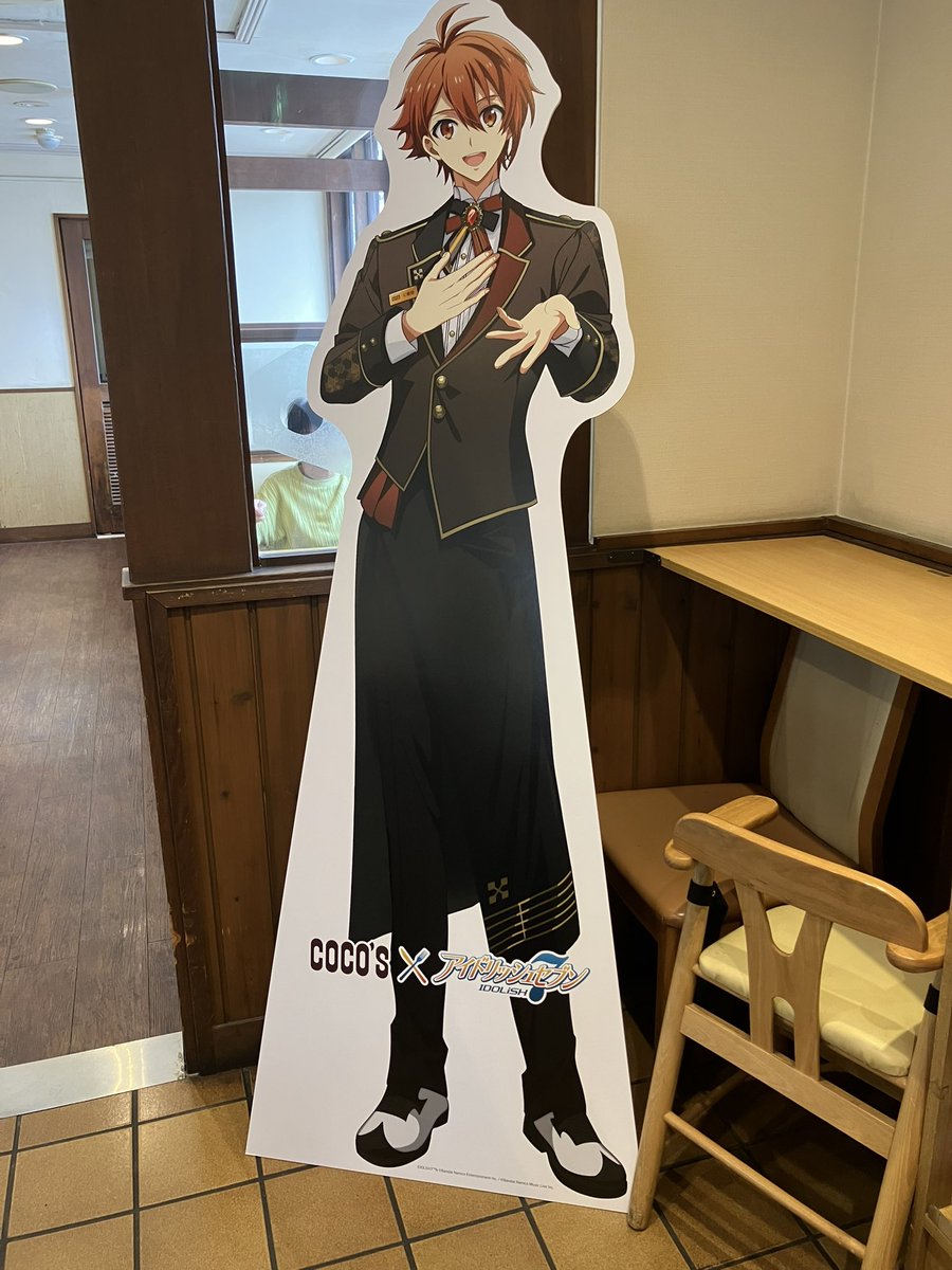 chi_1150's tweet photo. アイナナ遠征中

#アイドリッシュセブン���#アイナナ　#七瀬陸　#和泉一織　#六弥ナギ　#逢坂壮五　#ココス　#アイナナココス　#遠征　#推し活 https://t.co/MWUhaXku4o