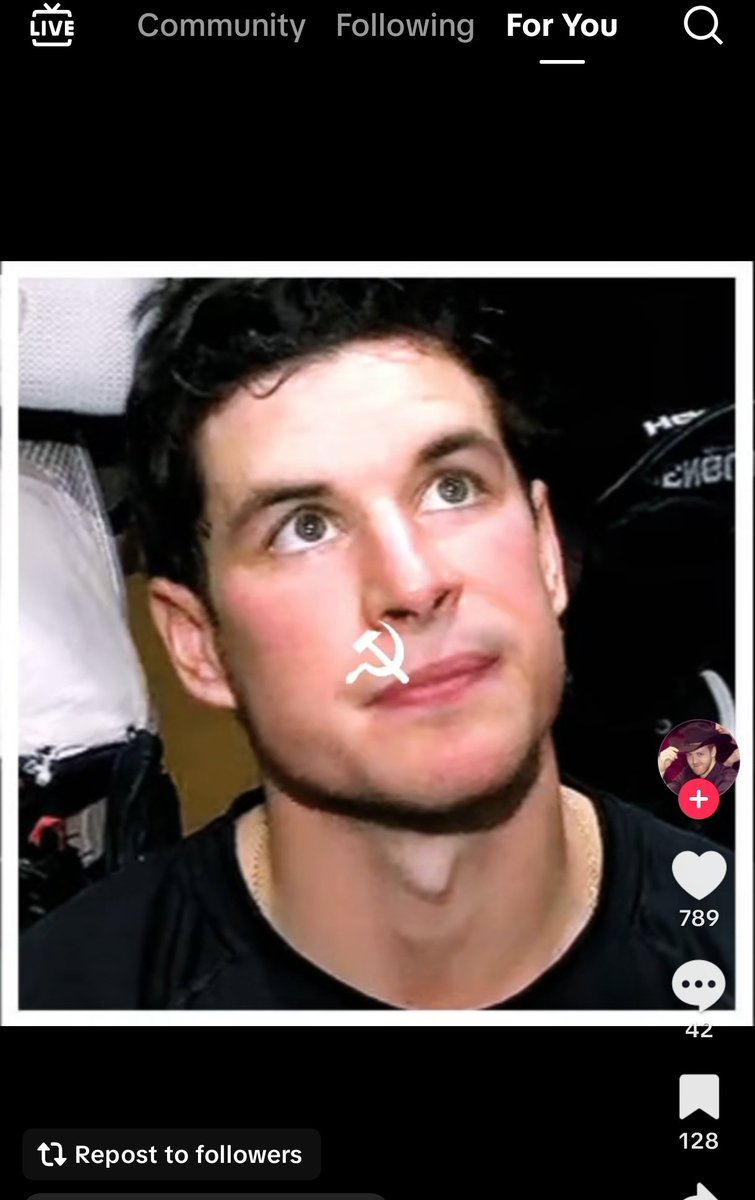 bisexuals4geno's tweet photo. communism is when millionaire nhl player sidney crosby https://t.co/FZ9CiKXVW7