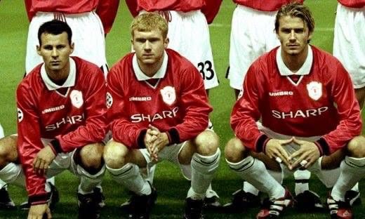 futnostalgico's tweet photo. Giggs, Scholes e Beckham.

Que meio-campo! 😍 https://t.co/TGZbGfQjoA