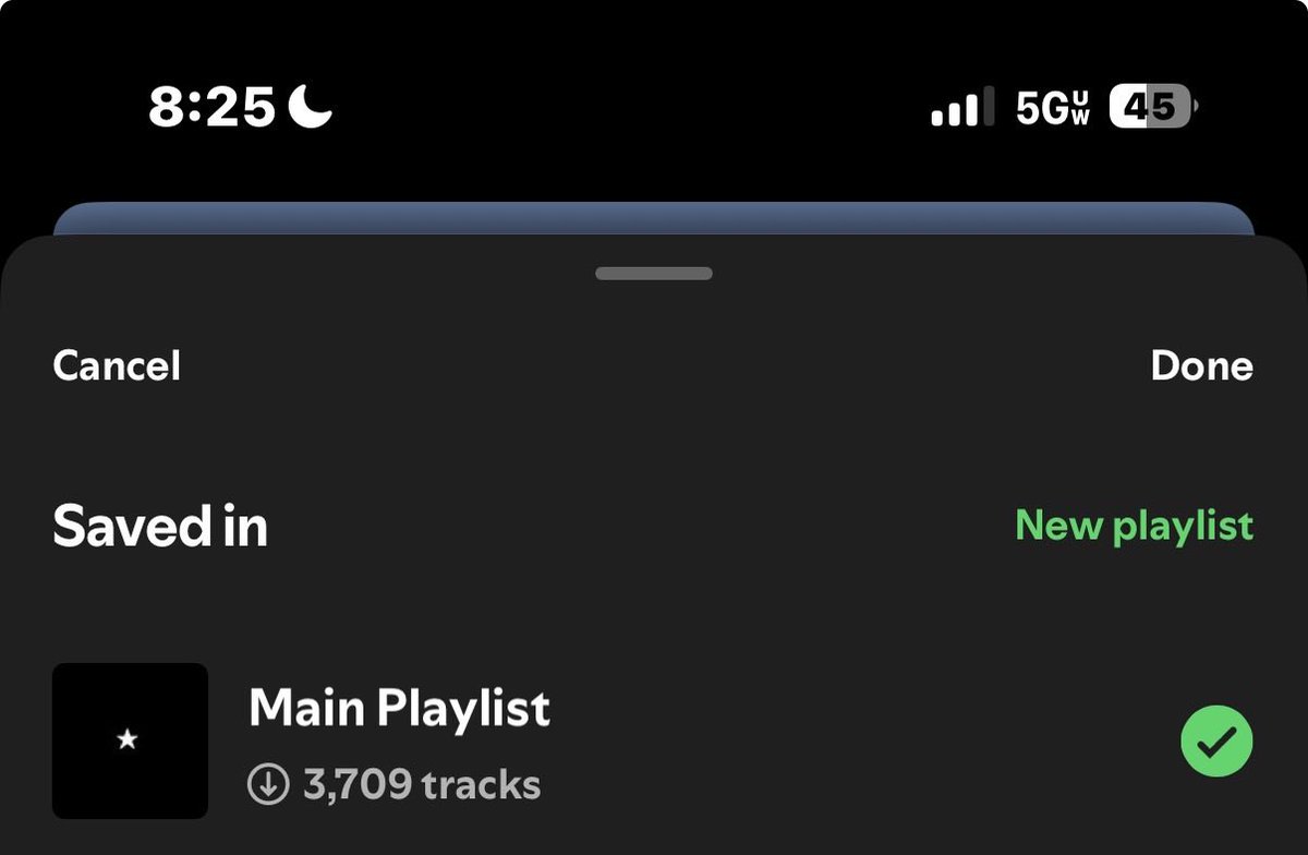 vy6zz's tweet photo. i need song recs, im close to 4k songs😭 https://t.co/kw7R6XgZE0