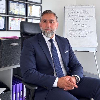 Rico16375862's tweet photo. #NewProfilePic https://t.co/bHdn6iVG7B
