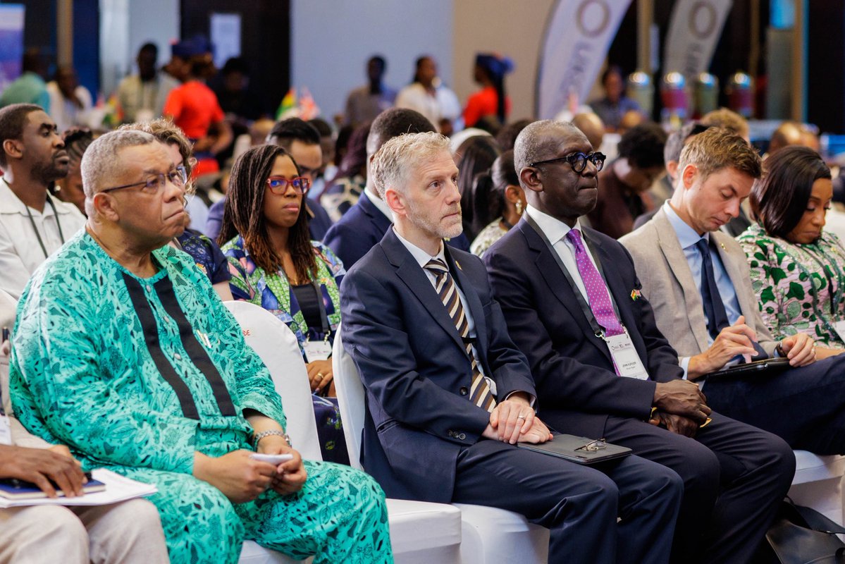 UKinGhana's tweet photo. Building stronger partnerships for growth. 

This week, the UK-Ghana Business Summit brought together government leaders, investors and businesses to explore new opportunities for trade and investment between our two countries. 

The Summit also marked the 10th anniversary of the UK Ghana Chamber of Commerce, celebrating a decade of connecting businesses and strengthening commercial ties. 

We were pleased to welcome Alastair Long, HM Trade Commissioner for Africa, on his first visit to Ghana, where he engaged with partners and businesses on how we can deepen collaboration under the UK-Ghana Growth Partnership and unlock sustainable economic growth for both countries.