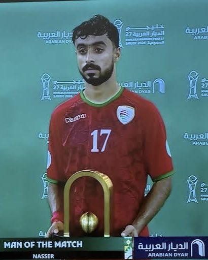 ABURASH48234685's tweet photo. بين ناصر الهنائي و ناصر الرواحي ثمت ما يقال .
في ثمانينات القرن الماضي برز واحدا من ألمع المهاجمين العمانيين في خانة الجناح الايمن اسمه ناصر خليفة الهنائي لاعب نادي فنجا و احد المتوجين بكأس الخليج للاندية بطلة الدوري عام 89 .. لمن لم ير ناصر الهنائي فناصر الرواحي نسخة منه . https://t.co/SP63cEHm7u