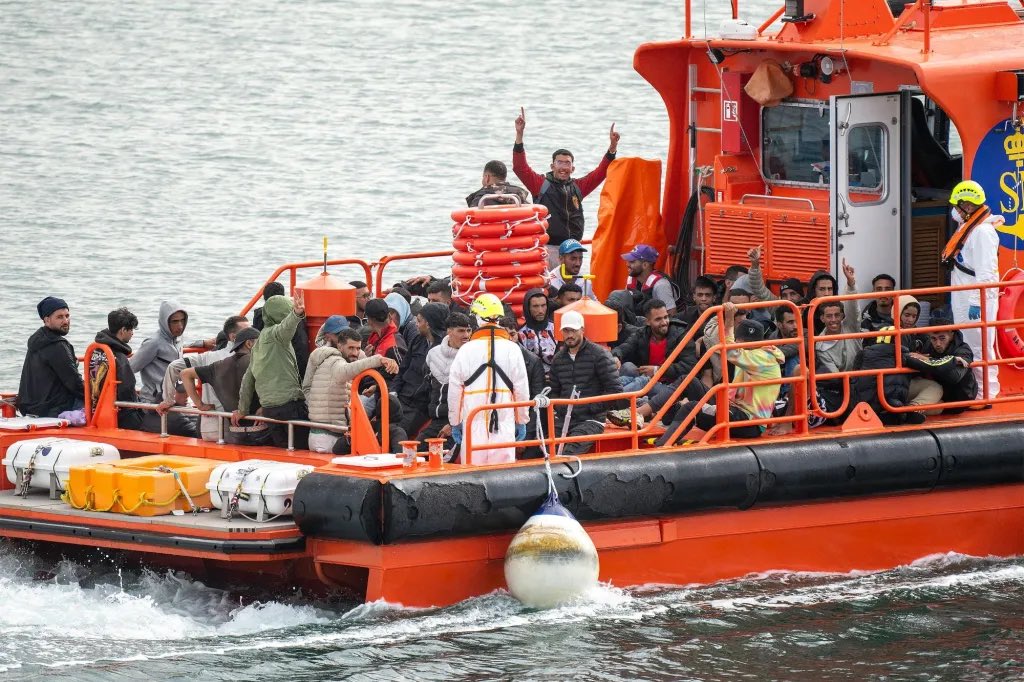 NiohBerg's tweet photo. One one single illegal migrant boat from Africa going to the Canary Islands:

• A 16 year old girl was gangraped
• A toddler was thrown overboard to drown

All of the remaining migrant men, including rapists and murderers, will likely be hosted in Europe as if nothing happened. They will then be distributed into your neighbourhood without your consent or even knowledge.

Sickening.