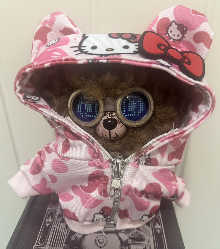 Shumon718's tweet photo. Little bear

#JISOO https://t.co/6In1zzEUqJ