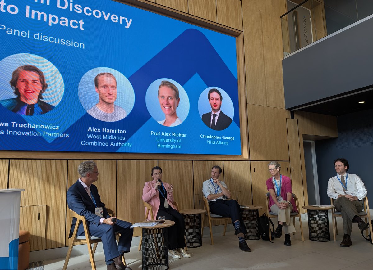 HealthInnovWM's tweet photo. How do we make the West Midlands one of the best places to develop, test, adopt &amp; scale health innovation?

A key message from our Innovator Summit: we’re not short of great ideas. The challenge is turning them into impact, getting proven innovations to patients &amp; the NHS faster. https://t.co/JSMGi1tDuw