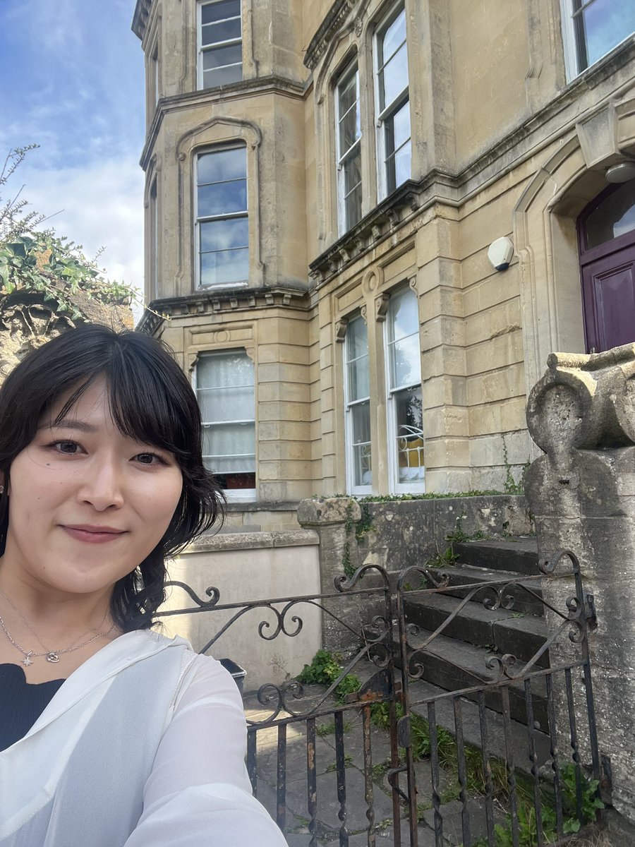locopelli's tweet photo. むかし住んでた家とよく遊んでた原っぱと幼稚園 https://t.co/nOzKKjkAMQ