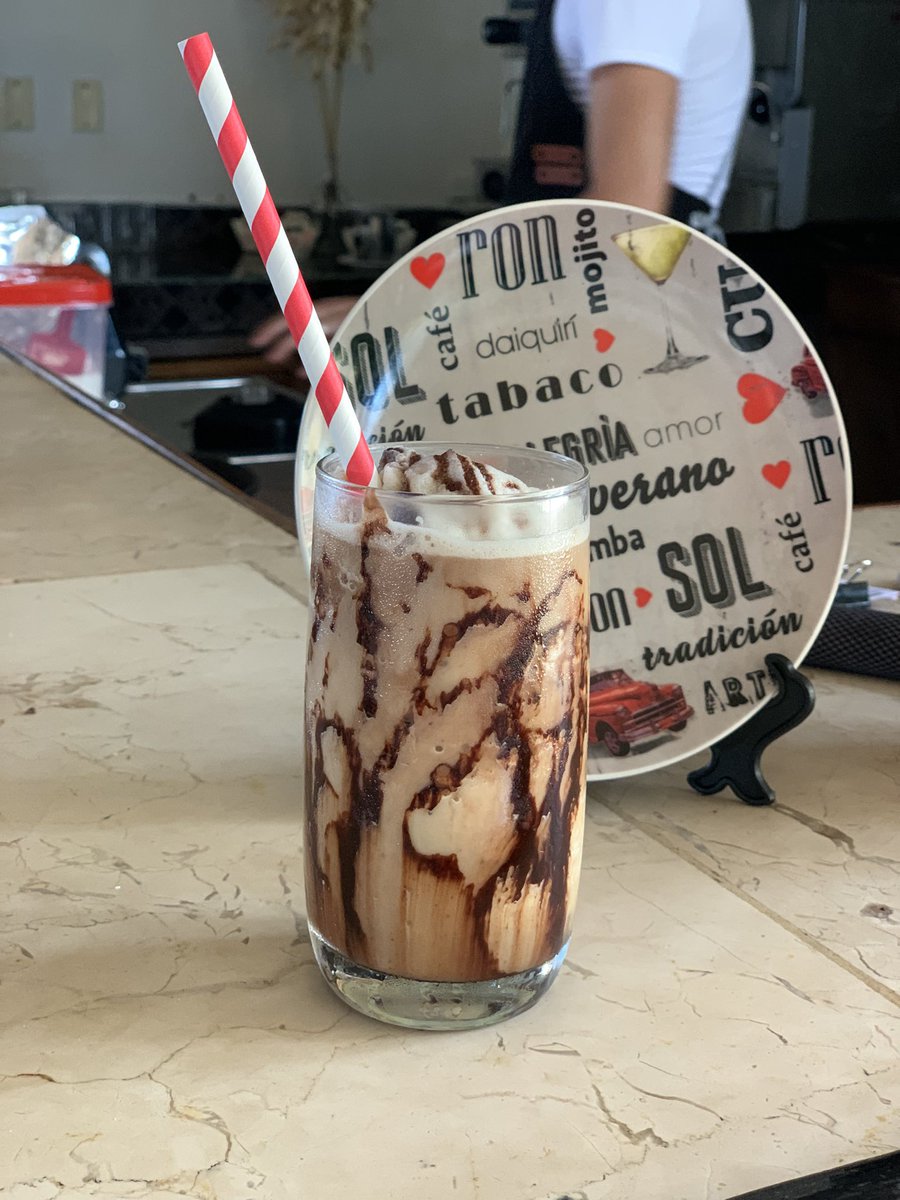 losdelfines_'s tweet photo. Es el mejor momento para tomarse un Frappuccino desde el Bar Café de #hotellosdelfines https://t.co/ror0XD2Bi9