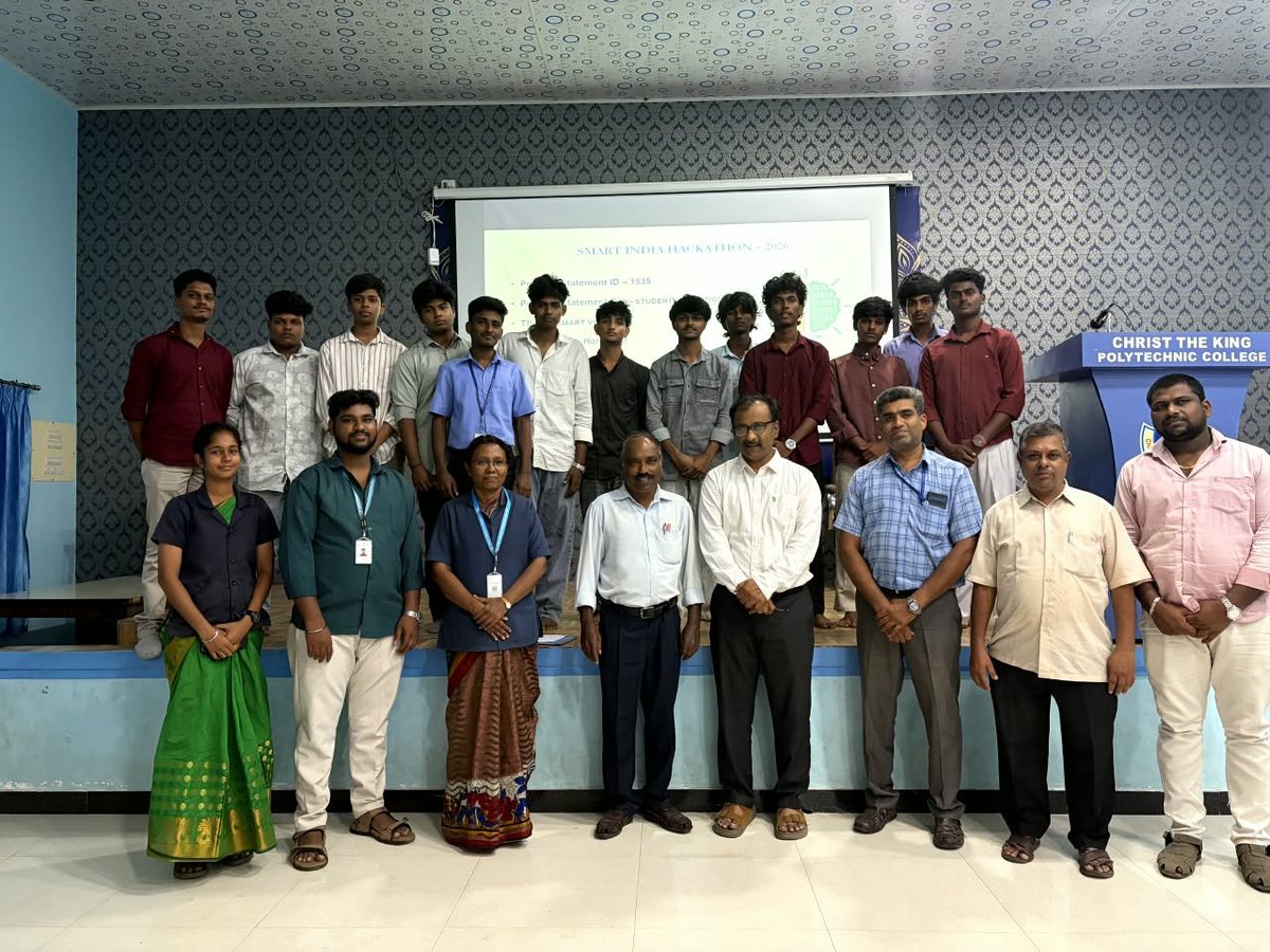 christthekingpc's tweet photo. 📸 Glimpses from our Internal Hackathon for SIH 2026!📸

It was an incredible day of #innovation, ideas, and energy at #ChristtheKingPolytechnicCollege as we conducted our #InternalHackathon for Smart India Hackathon 2026!

#SmartIndiaHackathon #SIH2026 #StudentInnovators #AICTE https://t.co/EflPScvI9D