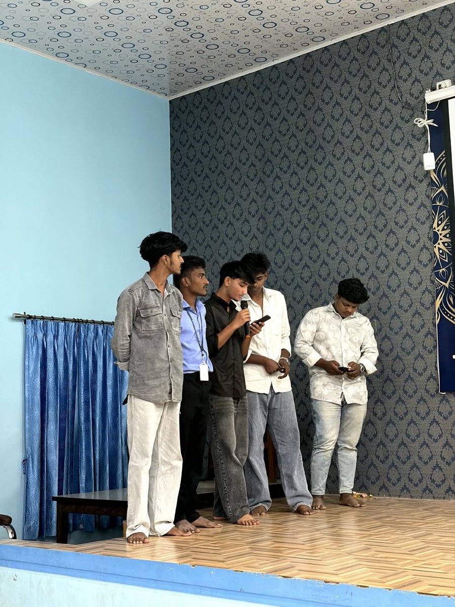 christthekingpc's tweet photo. 📸 Glimpses from our Internal Hackathon for SIH 2026!📸

It was an incredible day of #innovation, ideas, and energy at #ChristtheKingPolytechnicCollege as we conducted our #InternalHackathon for Smart India Hackathon 2026!

#SmartIndiaHackathon #SIH2026 #StudentInnovators #AICTE https://t.co/EflPScvI9D