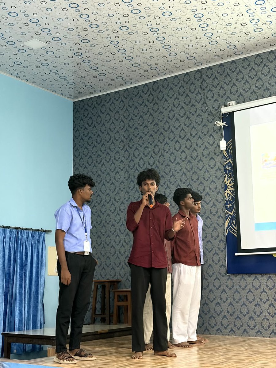 christthekingpc's tweet photo. @mhrd_innovation @EduMinOfIndia 🎓 Dr. A. Antony Fernandez — Principal, Christ the King Polytechnic College

A huge shoutout to all our talented students who showcased their creativity and problem-solving skills! 👏💡

Here's to many more such initiatives fostering innovation on campus! 🇮🇳🚀 https://t.co/N8iup0fdRi