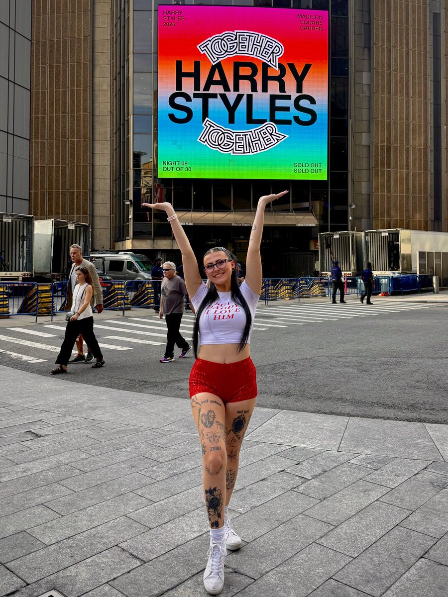 rdystdyhales's tweet photo. HELP ME FIND MY OOMFS!!!

prev @ discotgthrhales!! pls help me find my oomfs i miss them 😭😭 https://t.co/PX6rmgC8vZ